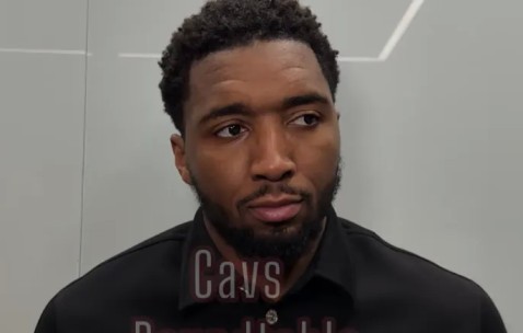 kaiyun-米切尔谈防守：如果你控制不住持球人，一切就会连锁反应